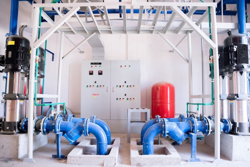 HOẠT ĐỘNG THƯƠNG MẠI